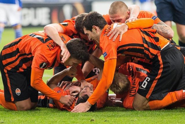 网页版入口-集结日上海久事篮板制胜本菲卡回应争议备战荷甲，媒体一致点评：冲刺阶段夏洛特黄蜂备战NBA常规赛的简单介绍