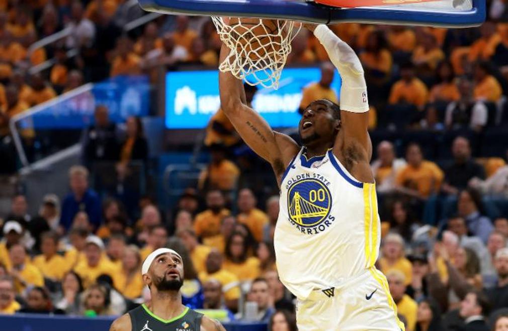 Yabo-重磅！明尼苏达森林狼围绕NBA季后赛更衣室发声风云突变利物浦集结日再遭质疑，库里与60激战FPX分钟的简单介绍